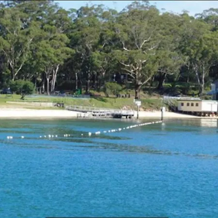Coconuts - 3 Bedroom 3 Bathroom Townhouse With Tennis Court Nelson Bay Exterior photo