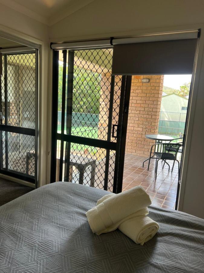 Apartment Coconuts - 3 Bedroom 3 Bathroom Townhouse With Tennis Court *